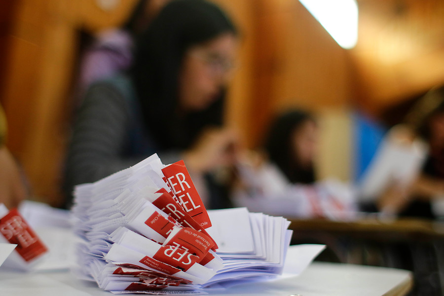 /servel-confirmo-que-los-votos-con-leyendas-o-marcas-seran-validos-si-la-preferencia-es-clara