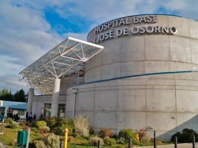 /denuncias-de-acoso-y-abuso-sexual-suspenden-a-funcionario-de-hospital-base-de-osorno