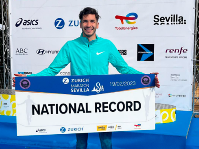 /despues-de-35-anos-y-en-sevilla-carlos-diaz-rompe-record-nacional-de-maraton