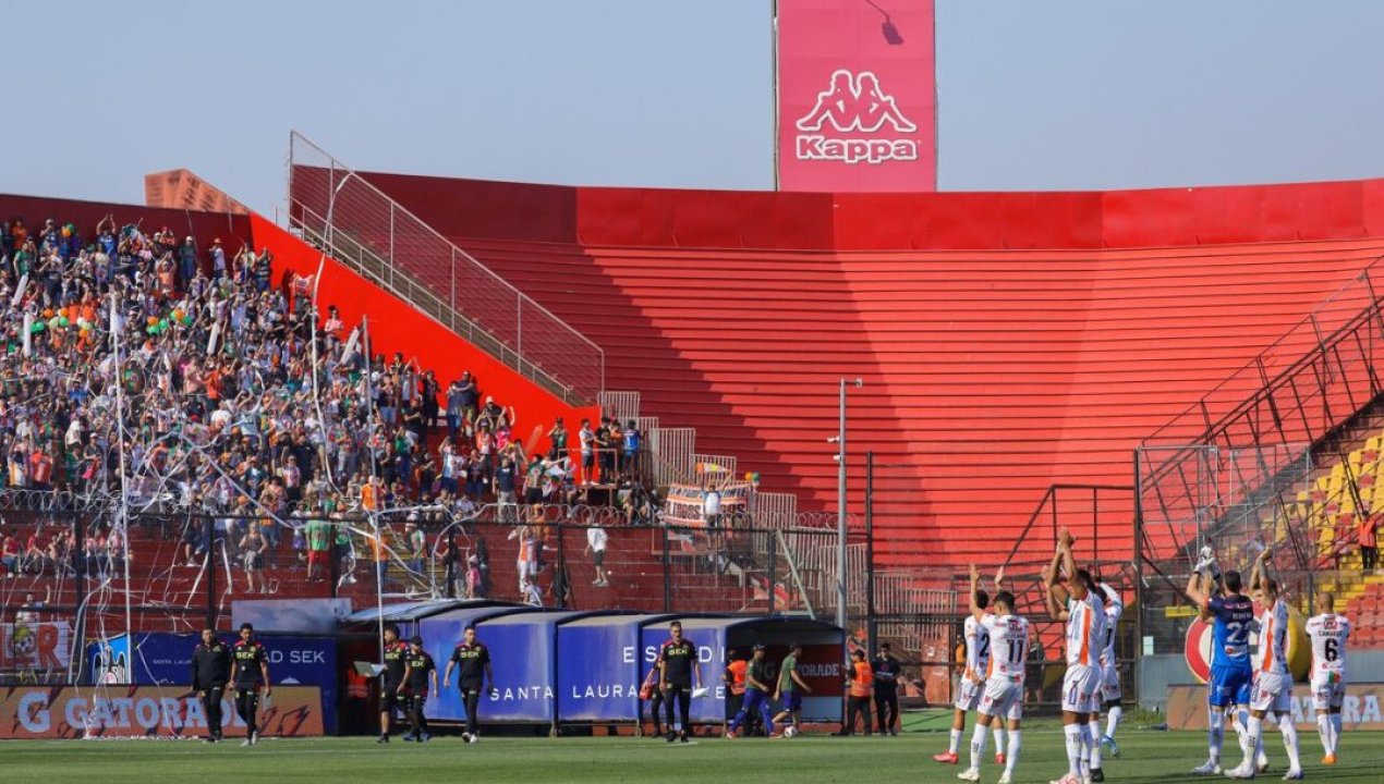 /deportes/conmebol/copa-libertadores/descartan-tres-estadios-de-chile-para-la-copa-libertadores-y-sudamericana